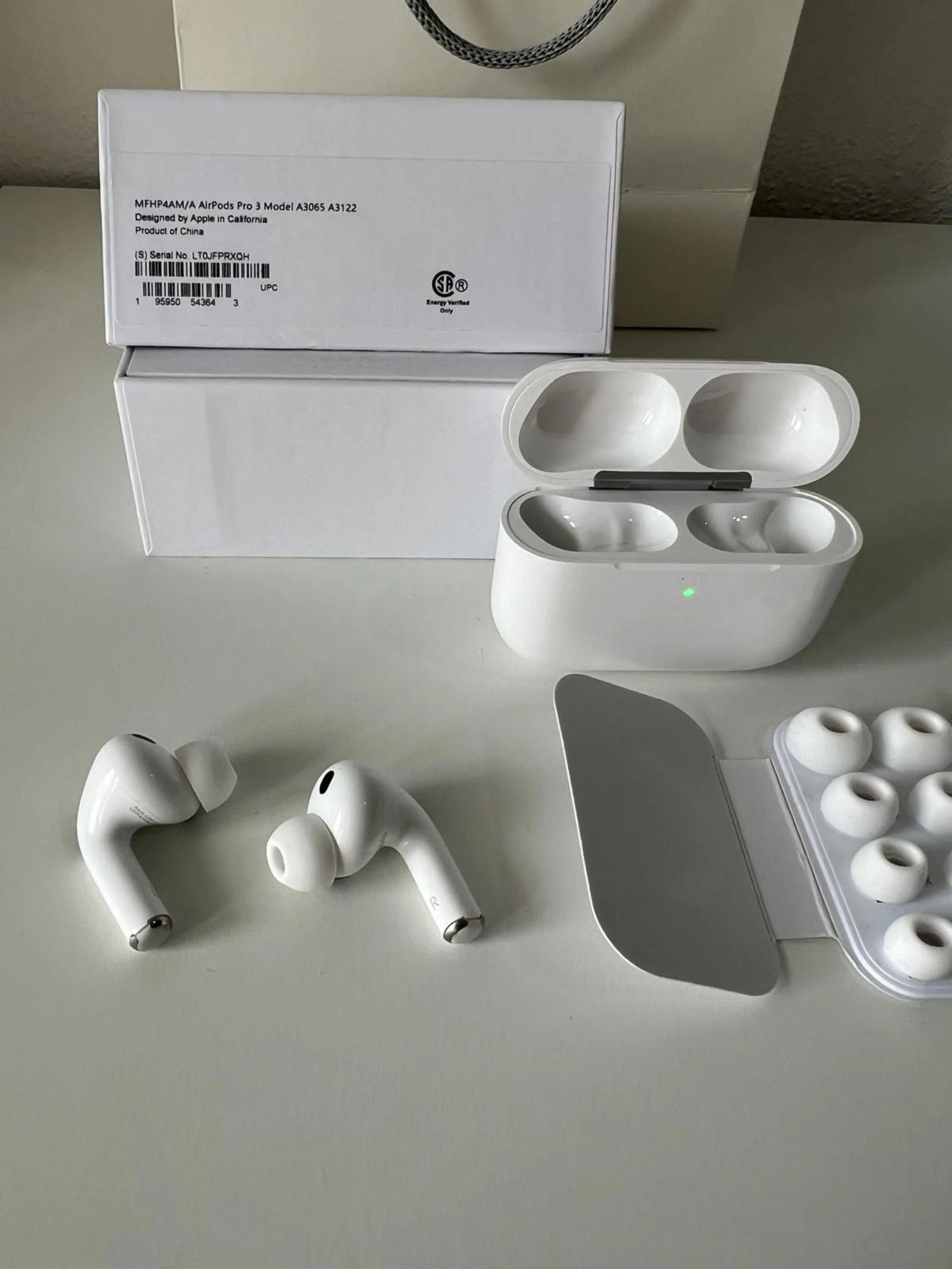 Air Pods Pro 3 – photo 2